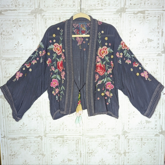 SOLD Johnny Was Aurora Kimono Floral Grey Tie Front Coverup Small - Picture 2 of 8